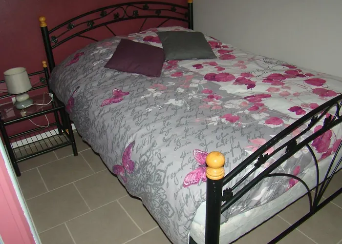 Studio/gite Les Papillons Apartamento Lablachère